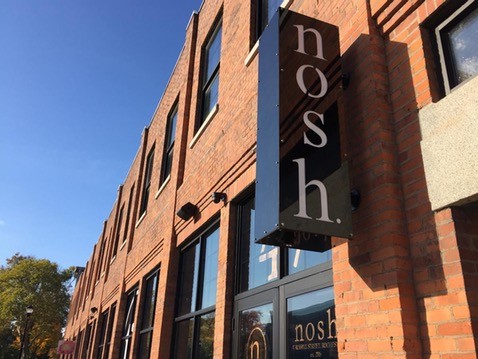 Nosh_exterior_1