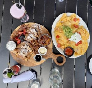 Crisp Brunch Photo - Great Brunches in Rochester
